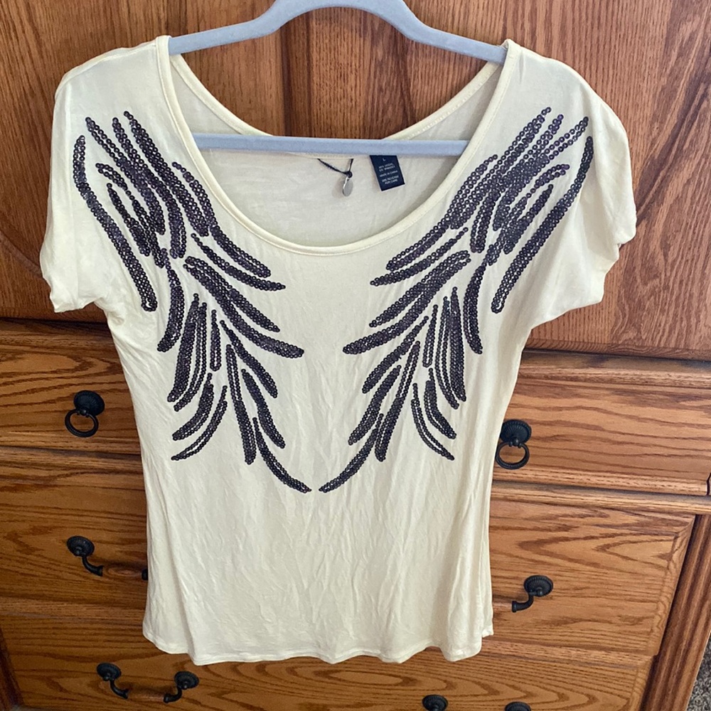 BKE boutique Large sequin shirt